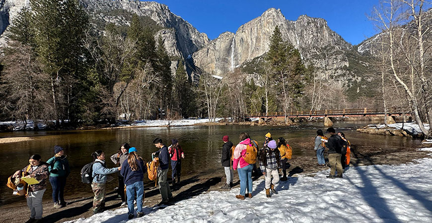 The ¿field curious? group in Yosemite.